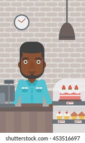 Un panadero afroamericano que ofrece pasteles diferentes. Un panadero parado detrás del mostrador con pasteles en la panadería. Ilustración de diseño plana vectorial. Diseño vertical.