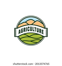 Agriculture logo design. Farmers' gardens are lush and green. farmers cultivate crops, utilization of natural resources. Classic style logo Vintage Rustic Western Retro Hipster Badge