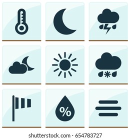 Air Icons Set. Collection Of Moonlight, Haze, Temperature And Other Elements. Also Includes Symbols Such As Sunny, Light, Haze.