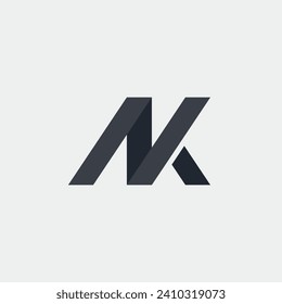 AK, AM o un logotipo de letra inicial con fondo en blanco