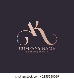 Monograma de letras AK. Elegante logo de lujo. Estilo caligráfico. Identidad corporativa y logotipo personal. Diseño de vectores.