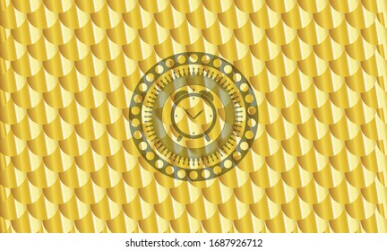 icono del reloj despertador dentro de la placa dorada. Patrón de escalas. Ilustración vectorial. Detallado.