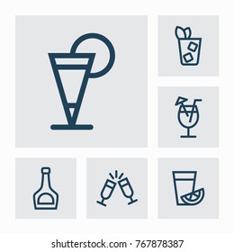 Alcohole and bar vector line icons.
