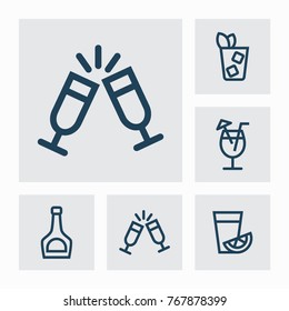 Alcohole and bar vector line icons.