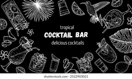 Moldura de coquetéis alcoólicos. Coquetéis tropicais. Ilustração de vetor desenhada à mão. Conjunto de esboços de coquetéis. Estilo gravado.