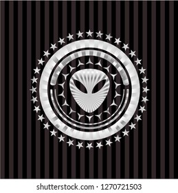 alien icon inside silver shiny emblem
