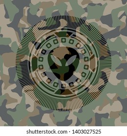 alien icon on camo pattern