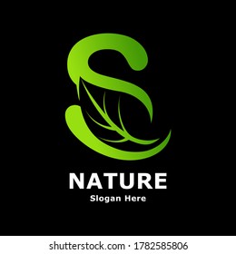 Letra de alfabeto S con plantilla de logotipo vectorial hoja. Adecuado para los negocios, la escritura, la naturaleza y el arte