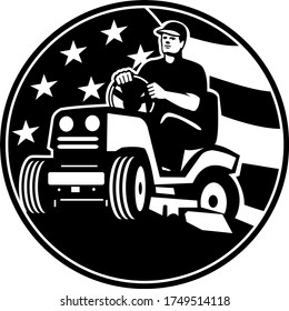 American Gardener Groundsman Groundskeeper Riding Ride-on Lawn Mower USA Flag Retro 