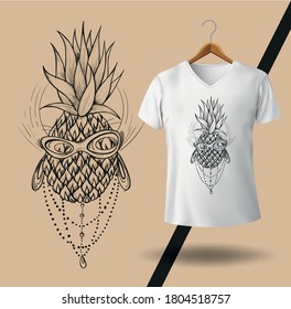 Ananas t-shirt tattoo inspired black and white