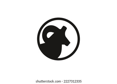 Plantilla de diseño del logotipo del antiguo bighorn para animales