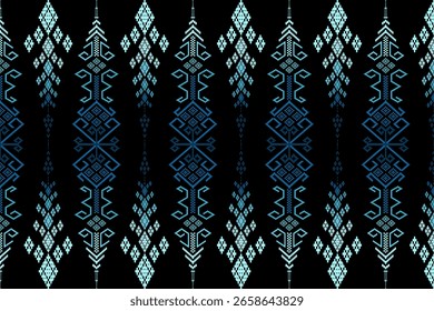 Antikes thailändisches Gewebemuster in hellen und dunklen Blautönen auf schwarzem Hintergrund, das Einfachheit und Eleganz mit traditionellen geometrischen Mustern zeigt, geeignet für Designs, die klassische