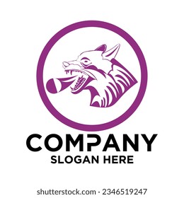El lobo enojado o la cabeza de zorro ilustraron un icono de logotipo fuerte de calidad