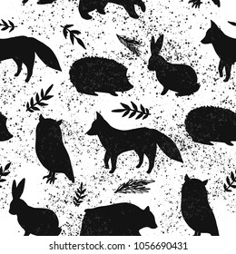Animal artistic silhouettes. Seamless pattern 