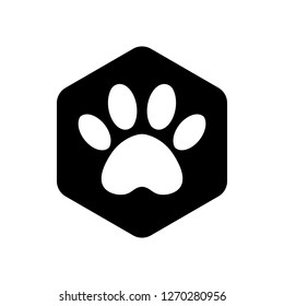 animal footprint hexagonal. black logo vector hexagon shape icon with the animals. Cat paw icons isolated.