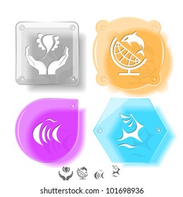 Conjunto de iconos de animales. Venado, pez, pájaro en las manos, globo y chamú.  Botones de vidrio. Ilustración vectorial. Eps10.