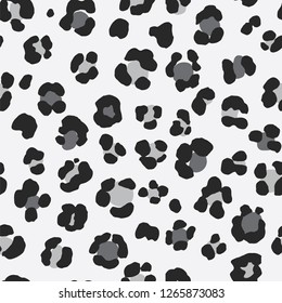 Animal leopard seamless vector hand drawn pattern