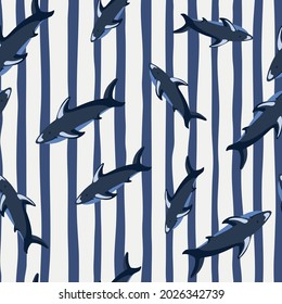 Patrón marino animal sin fisuras con siluetas de tiburón al azar impresas. Fondo rayado. Estilo Doodle. Diseñado para el diseño de tejidos, impresión textil, envoltura, cubierta. Ilustración vectorial.