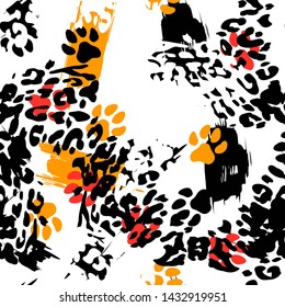 Animal print skin of leopard, cheetah tropical seamless pattern. Camouflage endless background with imitation of spots leopard skins