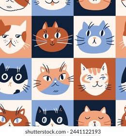 Diseño de patrón sin costuras animal para tela o papel pintado. Vector gato patrón sin fisuras en el fondo a cuadros. Caras de gato divertidas en estilo dibujado a mano. 