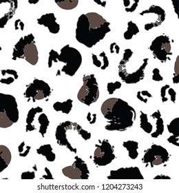 animal skin leopard pattern in vector