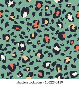 animal skin leopard seamless pattern in vector - Vector 