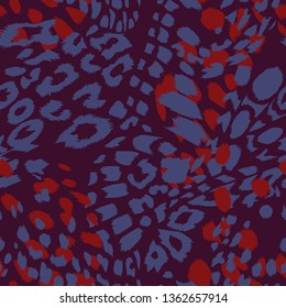 Animal skin vector seamless pattern. Leopard spots fur texture design. Vintage background. 
