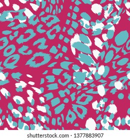 Animal skin vector seamless pattern. Leopard spots fur texture design. Vintage background. 