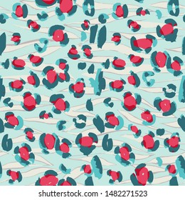 Animal skin vector seamless pattern. Leopard spots fur texture design. Vintage background. 