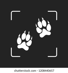 animal tracks icon. White object in camera autofocus on dark background