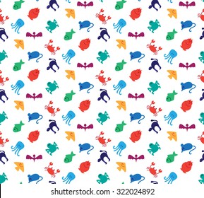 Animals icons seamless pattern from mammal, fish, bird and insect. Vector