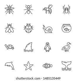 Animals and insects line icons set. linear style symbols collection, outline signs pack. vector graphics. Set includes icons as mosquito, ant, wasp, spider, fly, snail, ladybug, turtle, dolphin, duck