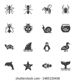 Animals and insects vector icons set, modern solid symbol collection, filled style pictogram pack. Signs logo illustration. Set includes icons as mosquito, ant, wasp, spider, fly, snail, ladybug, fish