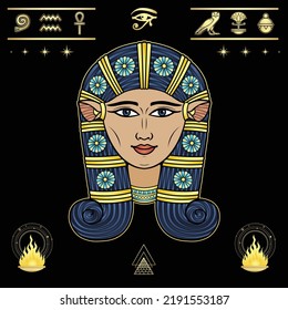 Retrato de color de animación: hermosa diosa egipcia Hathor con orejas de vaca. Deidad del cielo, alegría, amor y belleza. Fuego, un conjunto de jeroglíficos. Ilustración vectorial aislada en un fondo negro. 