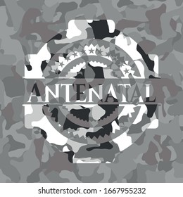 Antenatal en estampado gris camuflado