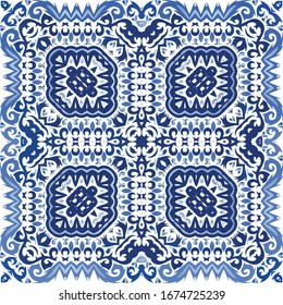 Baldosas de azulejo antiguas. Diseño dibujado a mano. Tema de patrón sin fisuras del vector. Espalda azul y decoración portuguesa para bolsas, estuches para smartphones, pantalones en T, ropa de cama o rayado.