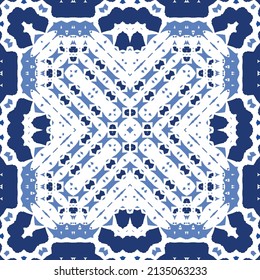 Baldosas de azulejos antiguos. Diseño original. Tema del patrón sin fisuras del vector. España azul y decoración portuguesa para bolsas, estuches para smartphones, camisetas, ropa de cama o scrapbooking.