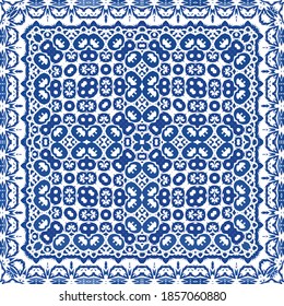 Cerámica de azulejo portugués antiguo. Textura de patrón sin fisuras del vector. Diseño de colores. Decoración floral azul y abstracta para la reserva de recortes, estuches para smartphones, camisetas, bolsos o lino.