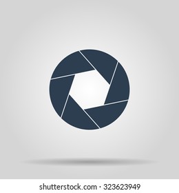 aperture icon. Flat design style eps 10