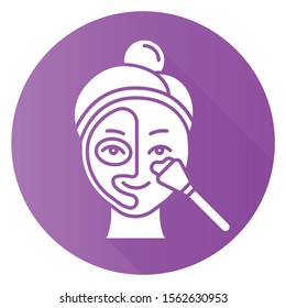 Applying thermal mask purple flat design long shadow glyph icon. Skin care procedure. Facial beauty treatment to open up pores. Face product for cleansing effect. Vector silhouette illustration