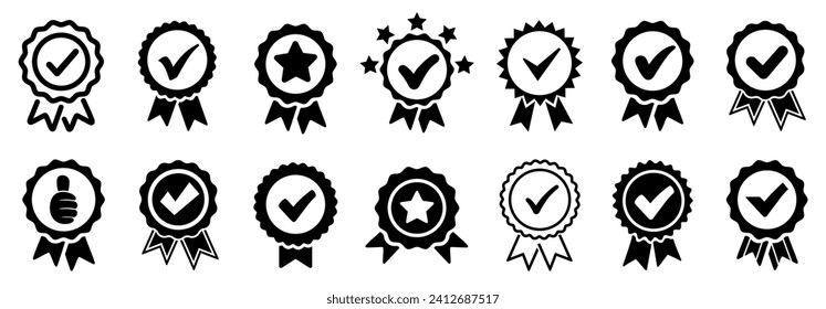 Icono de comprobación de aprobación aislado, aprobado o verificado icono de medalla, símbolo de insignia certificado, signo de certificación de calidad, marca correcta, cinta de premio - vector