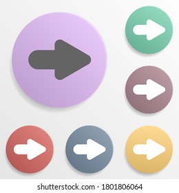 Icono de conjunto de colores de la placa de flecha. Glifo simple, vector plano de iconos de flechas para ui y ux, sitio web o aplicación móvil