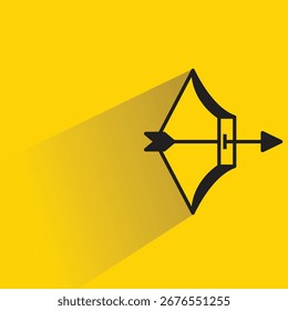 Icono de arco de flecha con fondo amarillo sombra