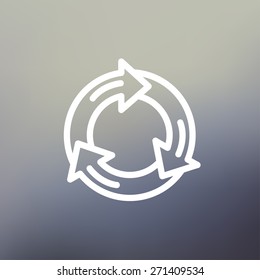 Línea delgada de icono de flecha para la web y móvil, moderno diseño minimalista plano. Icono blanco vectorial sobre fondo de malla degradada.