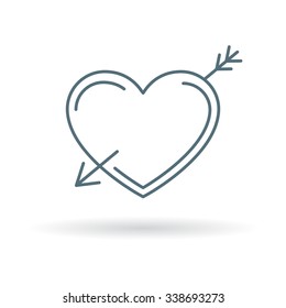 Arrow heart icon. Love sign. Valentines symbol. Thin line icon on white background. Vector illustration.