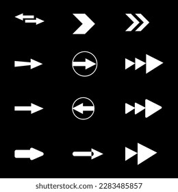 Arrow keys linear vector icon isolated on white background. Arrow icon. Arrow vector collection. Arrow. Cursor. Modern simple arrows. Vector illustration.