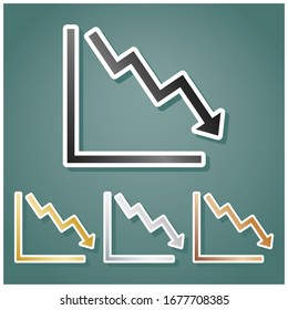 Flecha hacia abajo mostrando la crisis. Conjunto de íconos metálicos con gradiente gris, dorado, plata y bronce con contorno blanco y sombra en fondo viridán. Ilustración.
