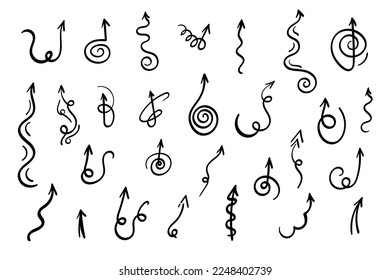 Filas dispuestas. Elementos indicadores de dirección dibujados a mano. Punteros simples de doodle para el diseño de la interfaz, cursores hacia arriba.Isolated.Vector ilustración