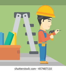 Un trabajador asiático hurgando un clavo en la pared. Trabajador en overoles y sombrero duro clavando con martillo en el apartamento. Ilustración de diseño plana vectorial. Diseño cuadrado.