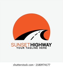 Vector de la plantilla del logotipo de la autopista Asphalt con fondo de puesta de sol.